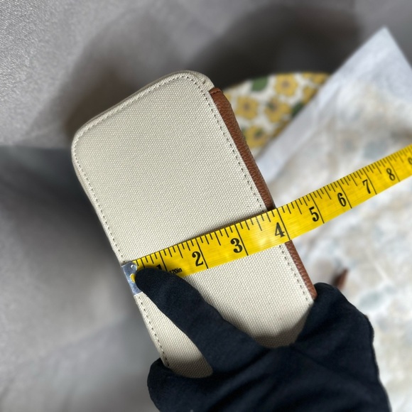 NWT Henny + Lev The Max Canvas Makeup Case Trunk - Picture 10 of 11